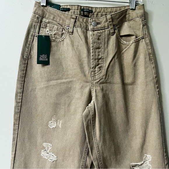 wild fable Denim - Wild Fable High Rise Straight Distressed Jeans Womens 6 Light Brown NWT